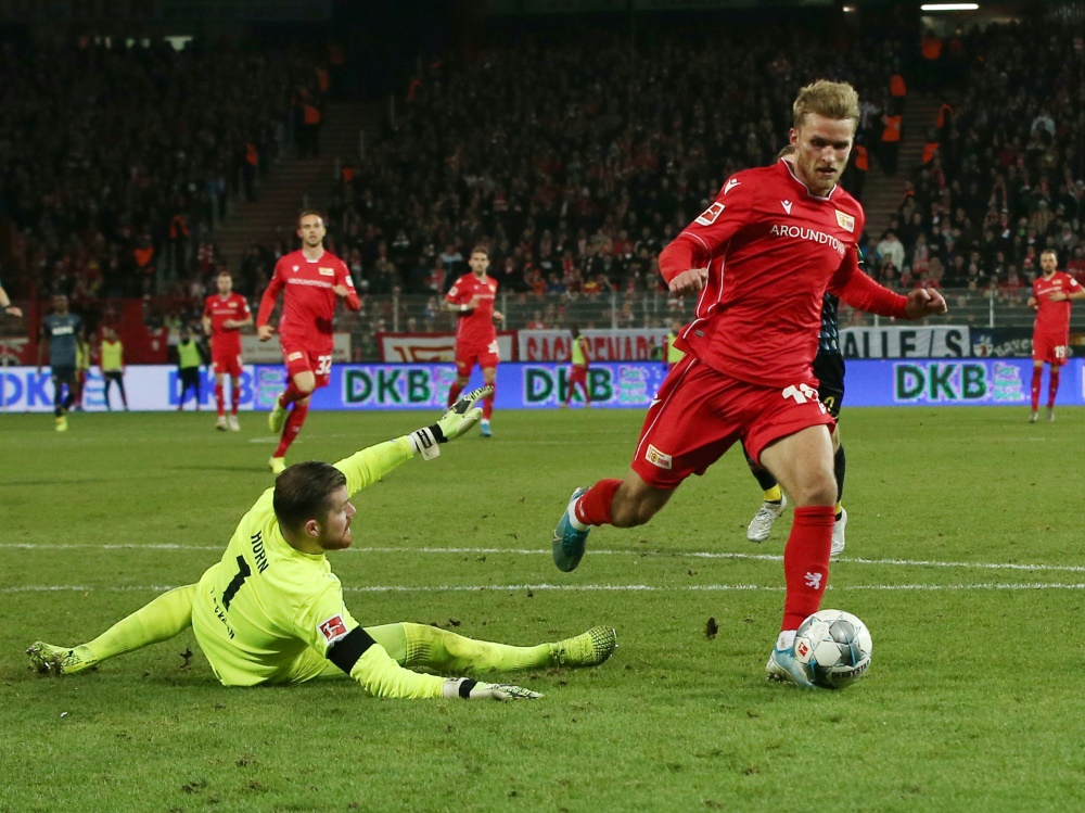 1. FC Union Berlin — player action photograph