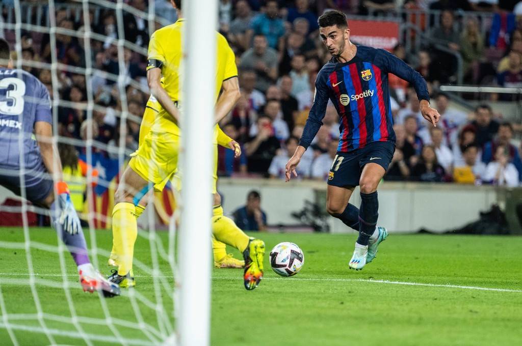 Barcelona — player action photograph