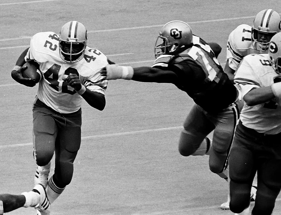 California Golden Bears — player action photograph