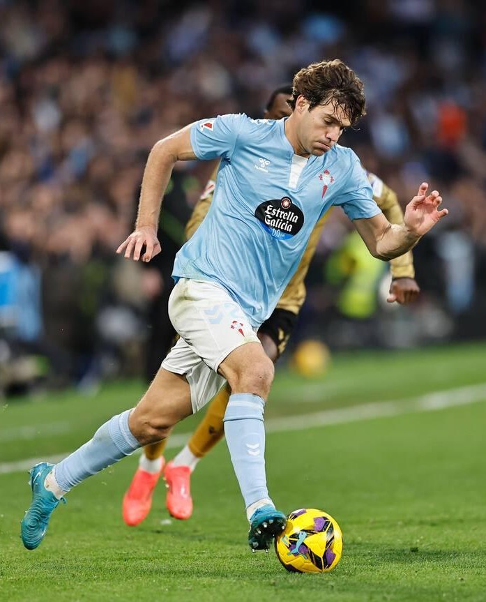 Celta Vigo — player action photograph