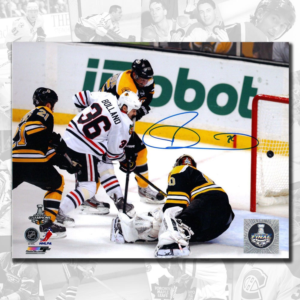 Chicago Blackhawks — player action photograph
