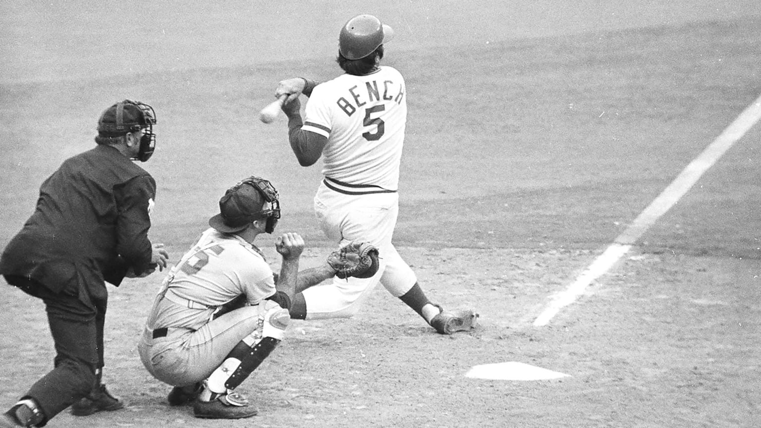 Cincinnati Reds — player action photograph