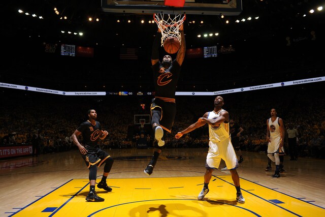 Cleveland Cavaliers — player action photograph