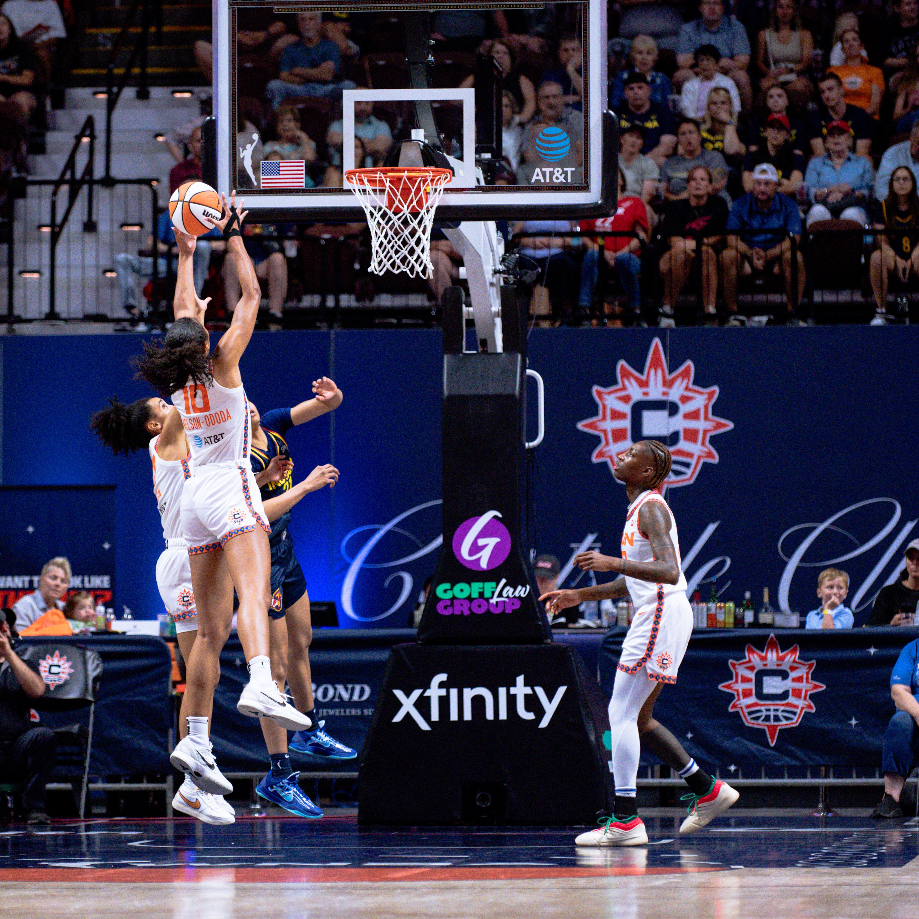 Connecticut Sun — player action photograph