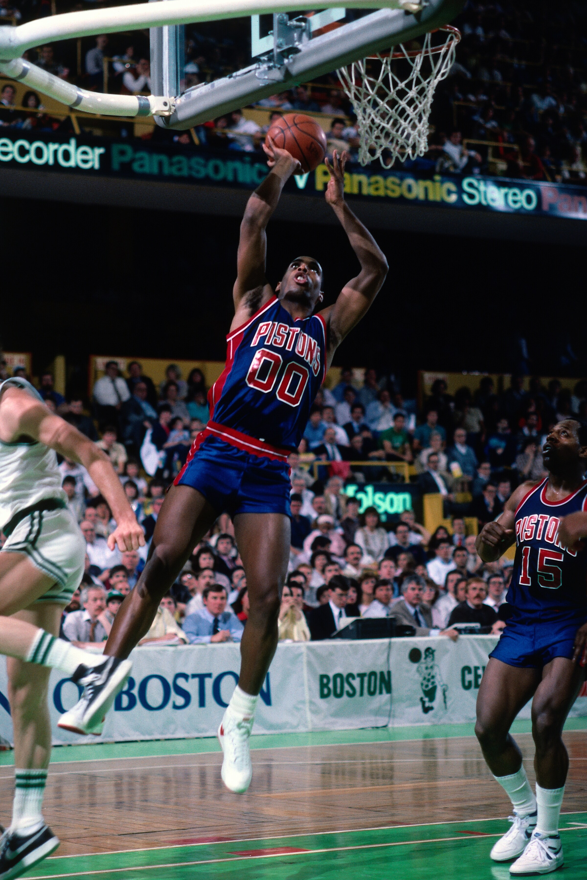Detroit Pistons — player action photograph