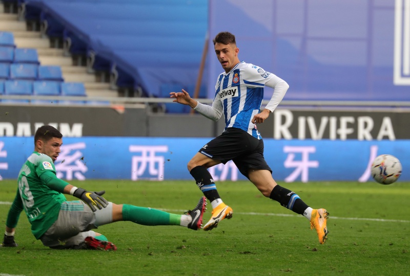 Espanyol — player action photograph