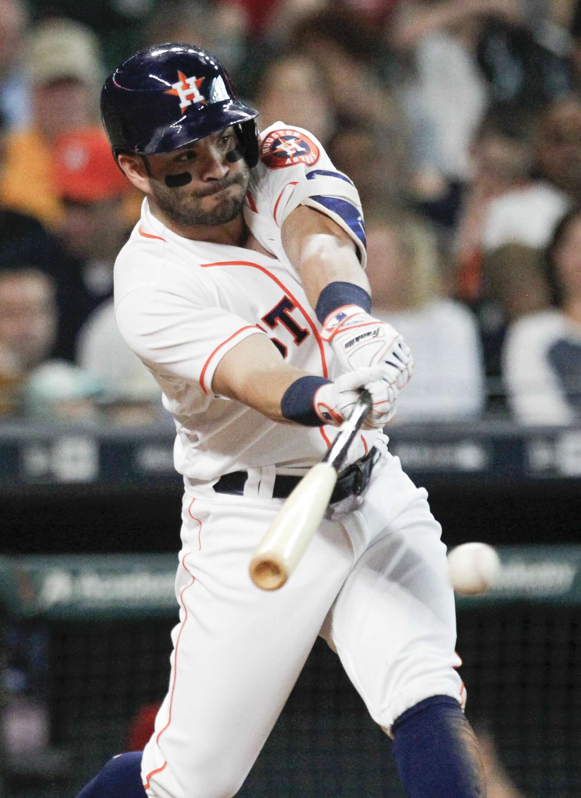 Houston Astros — Jose Altuve batting