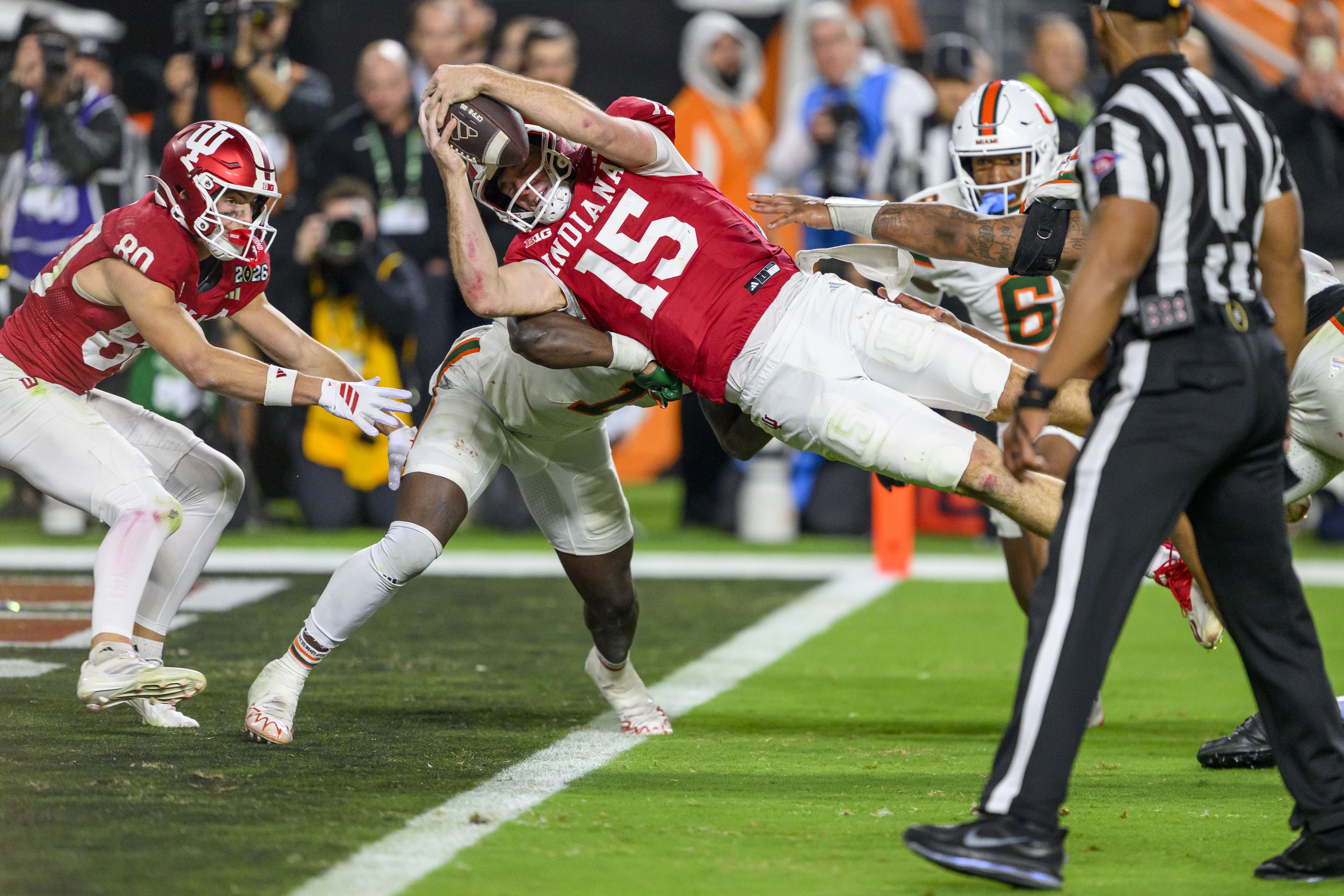 Indiana Hoosiers — player action photograph