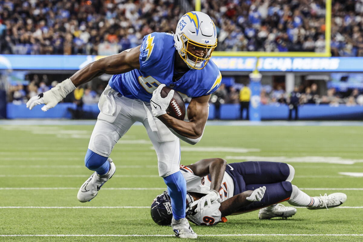 Los Angeles Chargers — player action photograph