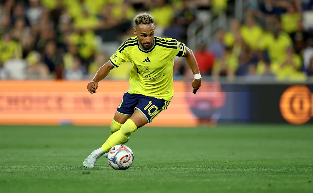 Nashville SC — player action photograph