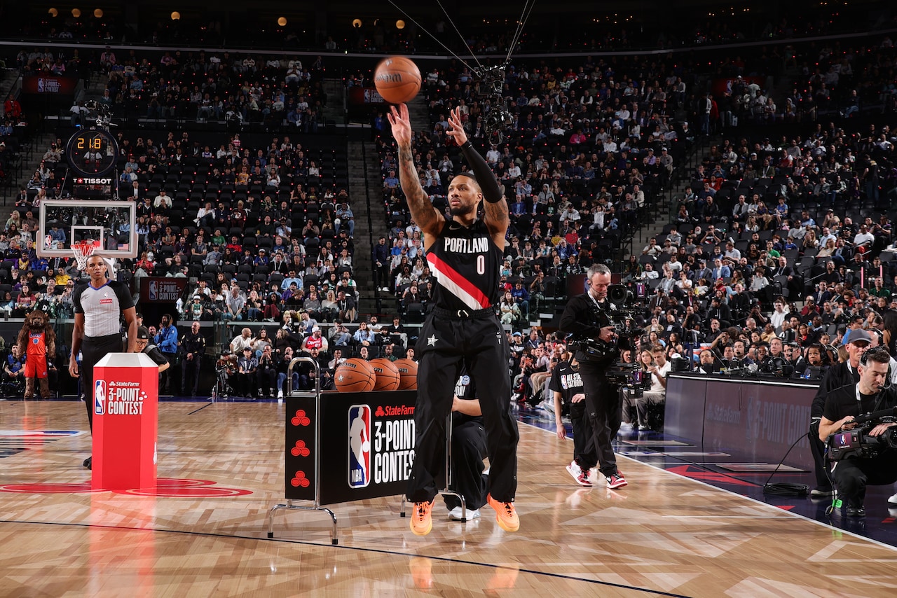 Portland Trail Blazers — player action photograph