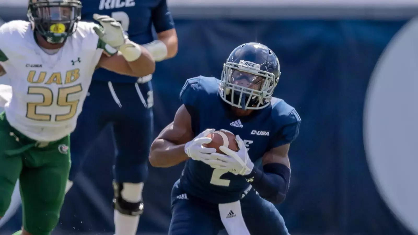 Rice Owls — player action photograph