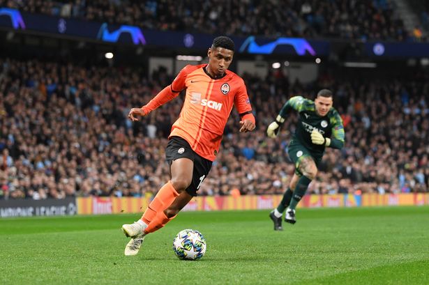 Shakhtar Donetsk — player action photograph