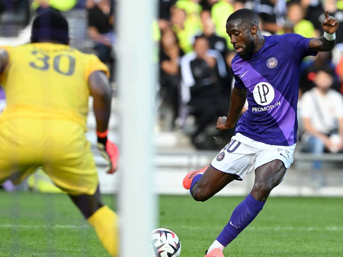 Toulouse — player action photograph