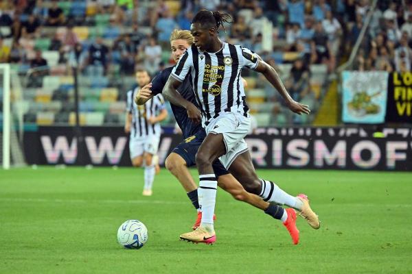 Udinese — player action photograph
