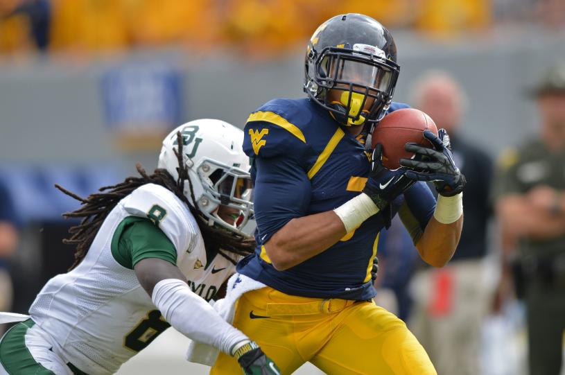West Virginia Mountaineers — player action photograph